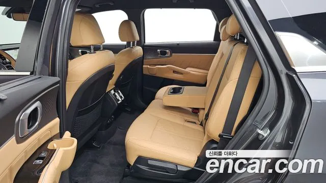 Kia Sorento Sorento 4-е поколение Дизель 2.2 2WD — Фото автомобиля 19