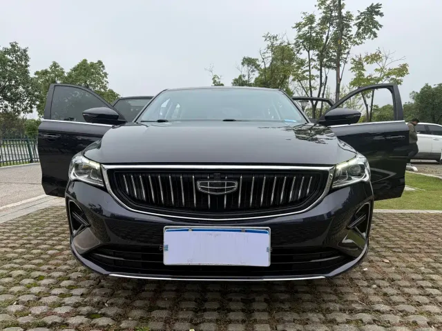 Geely Emgrand — Фото автомобиля 21