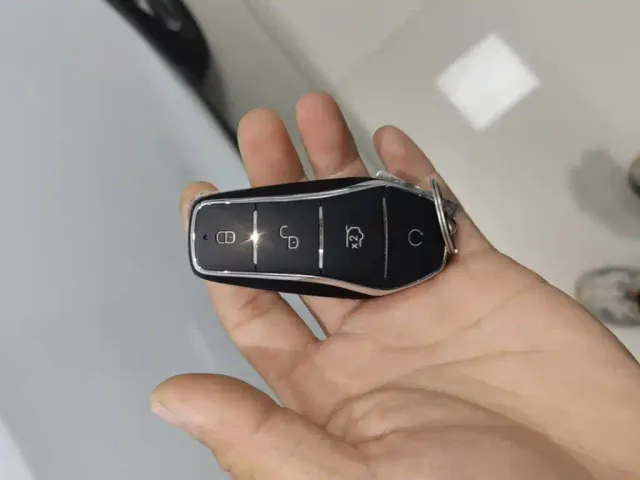 BYD Song Pro — Фото автомобиля 8