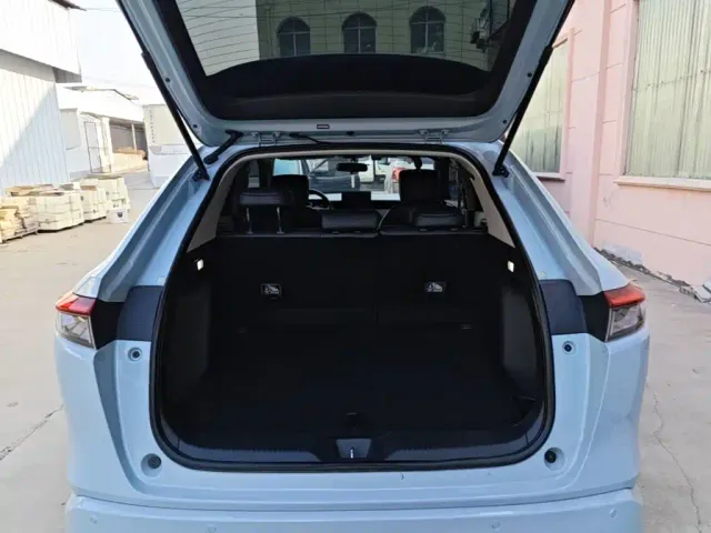 Honda e:NP1 — Фото автомобиля 18