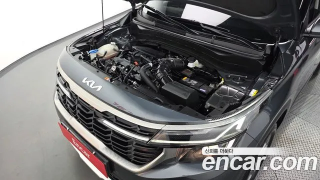 Kia Seltos New — Фото автомобиля 9