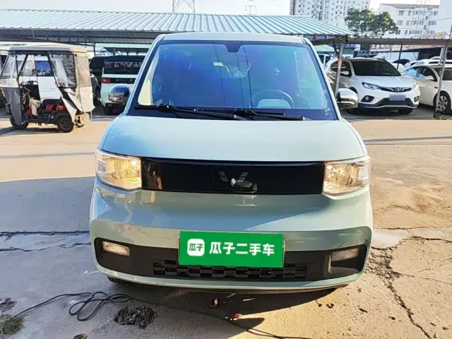 Wuling Hongguang Mini EV — Фото автомобиля 2