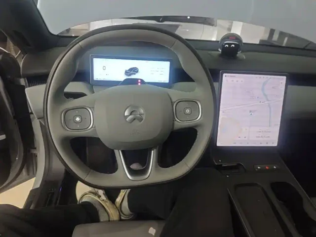 Nio ET5 Touring — Фото автомобиля 10