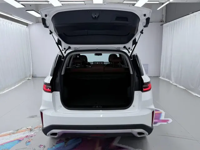 Geely Vision X6 — Фото автомобиля 17