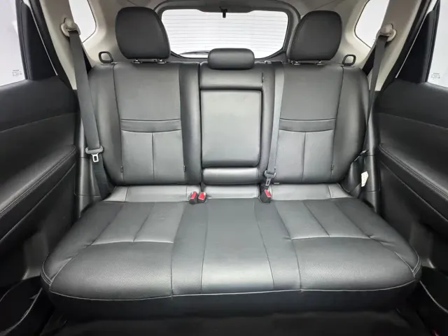 Nissan X-Trail — Фото автомобиля 12