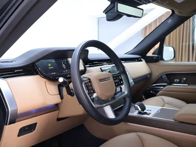 Land Rover Range Rover — Фото автомобиля 11