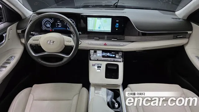 Hyundai Grandeur New — Фото автомобиля 10
