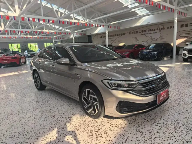 Volkswagen Sagitar — Фото автомобиля 3