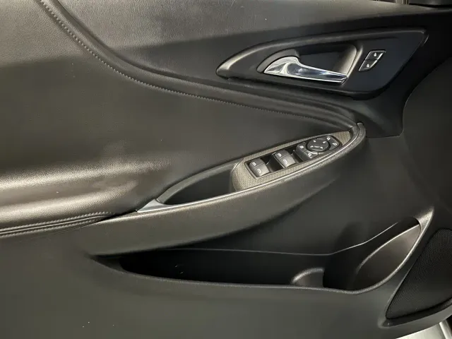 Chevrolet Malibu XL — Фото автомобиля 9