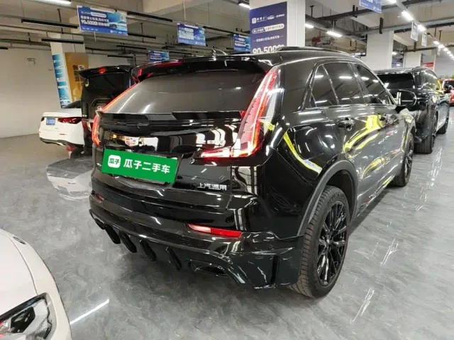 Cadillac XT4 — Фото автомобиля 6