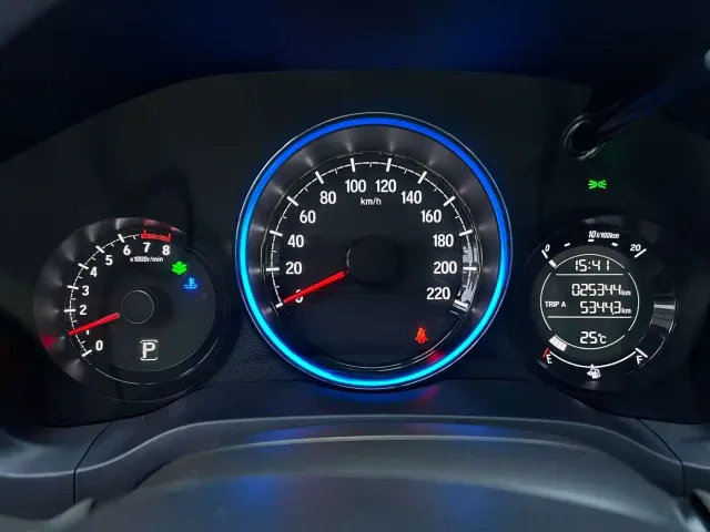 Honda XR-V — Фото автомобиля 9