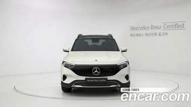 Mercedes-Benz EQB — Фото автомобиля 3