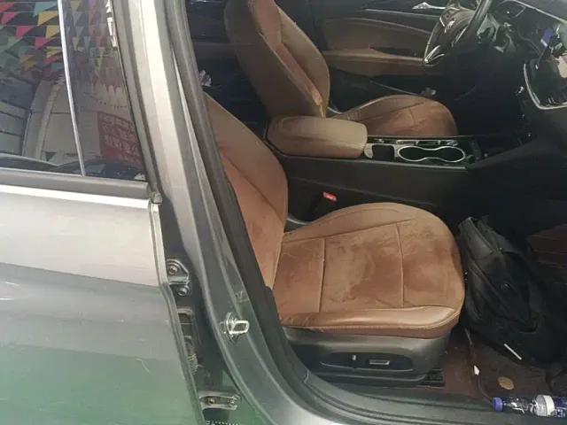 Buick Regal — Фото автомобиля 19