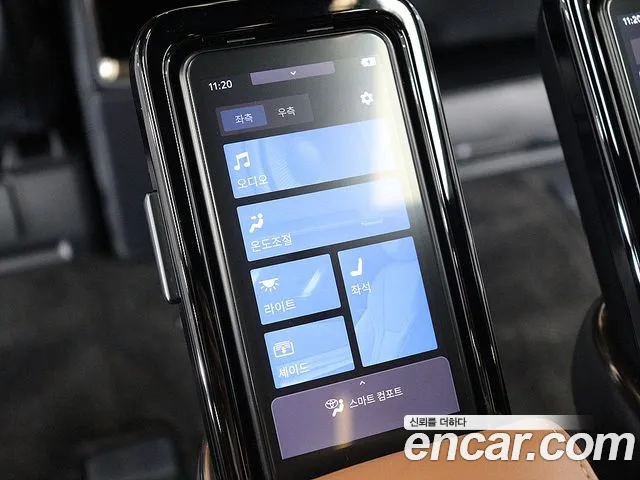 Toyota Alphard — Фото автомобиля 12