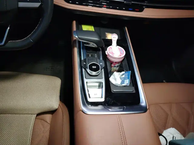 Changan Qiyuan Q05 — Фото автомобиля 16