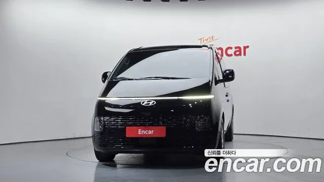 Hyundai Staria — Фото автомобиля 3