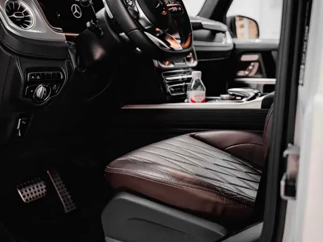 Mercedes-Benz G-Class — Фото автомобиля 4