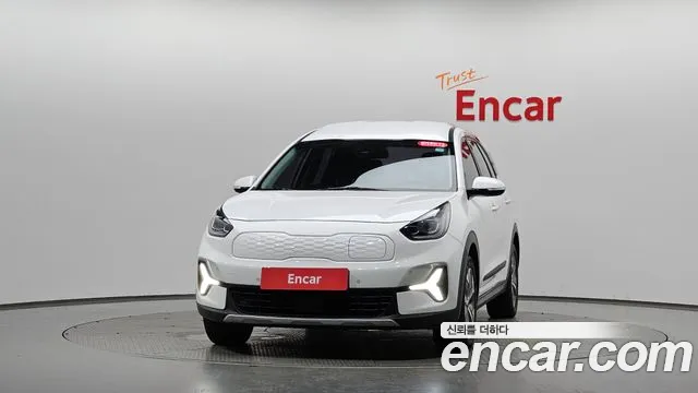 Kia Niro Niro Plus Earth — Фото автомобиля 3