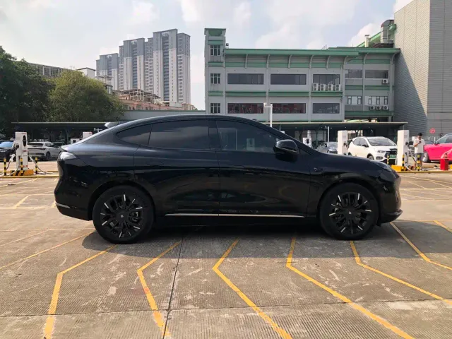 GAC Hyptec HT — Фото автомобиля 7