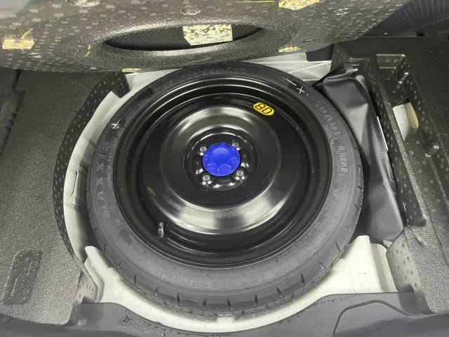 Toyota YARiS L Zhi Xuan — Фото автомобиля 6