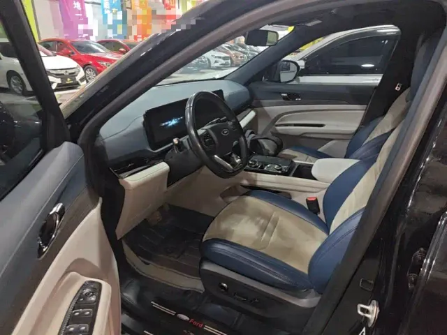 Ford Lingrui — Фото автомобиля 15