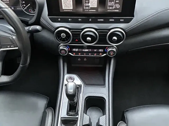 Nissan Sylphy — Фото автомобиля 16
