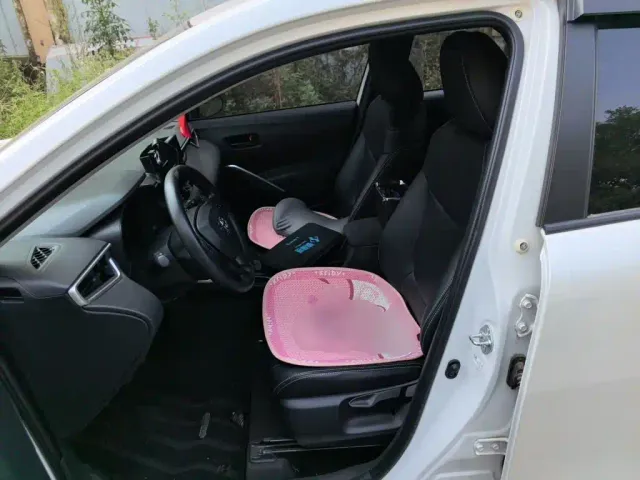 Toyota Corolla Cross — Фото автомобиля 7