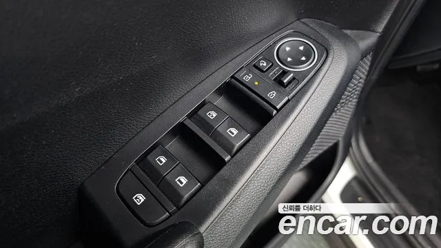 Kia Seltos New — Фото автомобиля 18