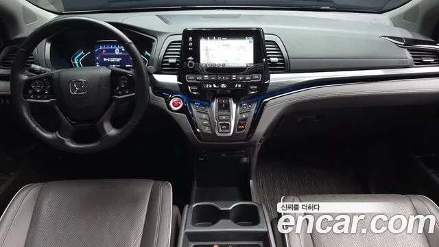Honda Odyssey — Фото автомобиля 6