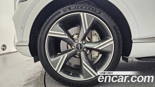 Genesis GV80 — Фото автомобиля 5