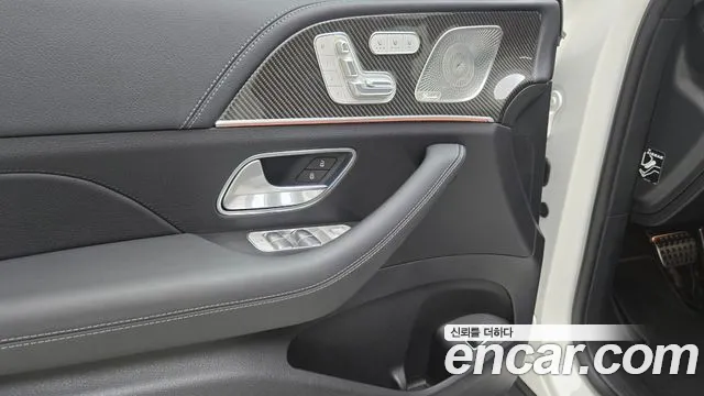 Mercedes-Benz GLE-Class — Фото автомобиля 15