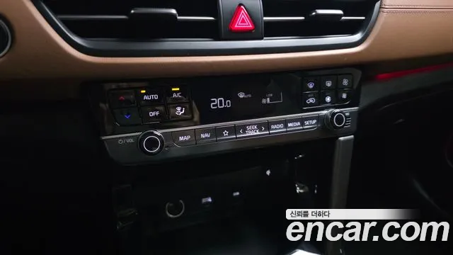 Kia Seltos New — Фото автомобиля 24