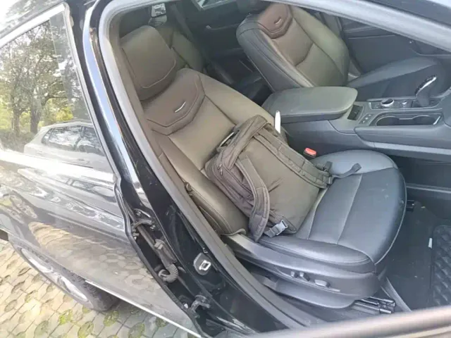 Cadillac XT5 — Фото автомобиля 24