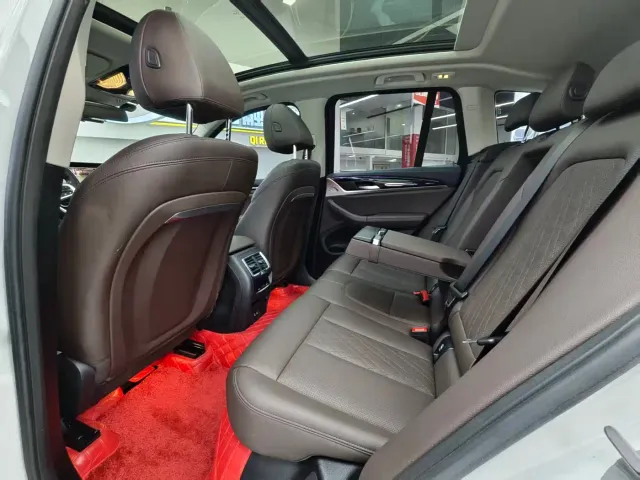 BMW X3 — Фото автомобиля 6
