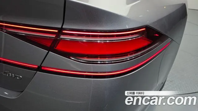 Genesis G90 Бензин 3.5 турбо AWD — Фото автомобиля 20