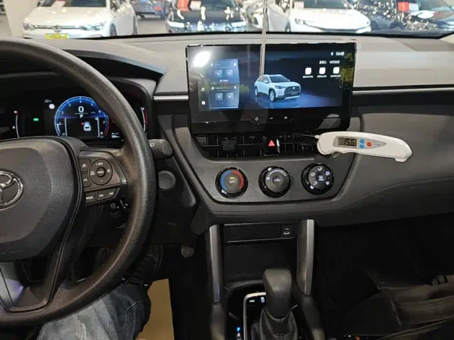 Toyota Corolla Cross — Фото автомобиля 9