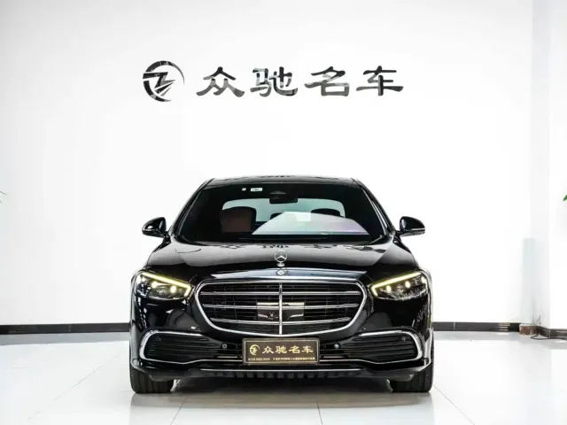 Mercedes-Benz S-Class — Фото автомобиля 2