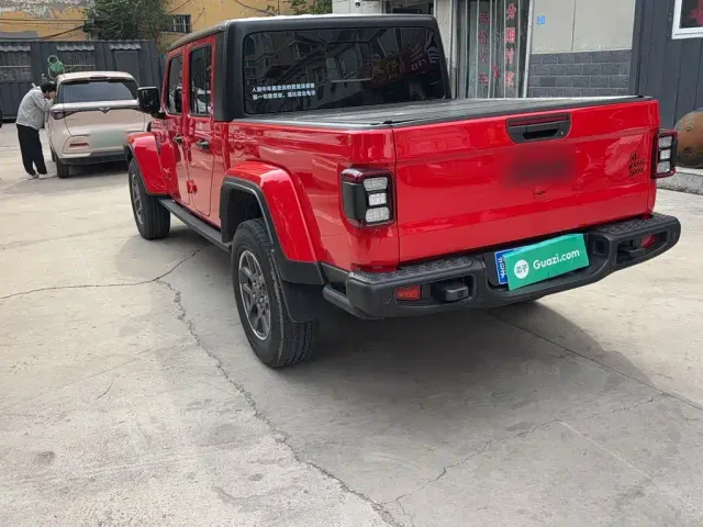 Jeep Gladiator — Фото автомобиля 5