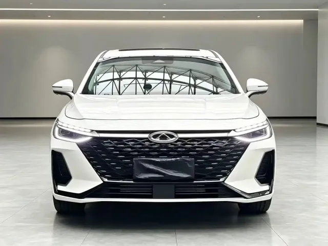 Chery Arrizo 8 — Фото автомобиля 2