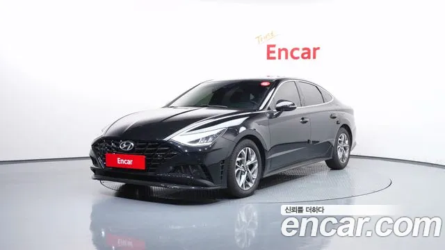 Фотография автомобиля — Hyundai Sonata DN8