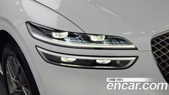 Genesis GV70 — Фото автомобиля 7