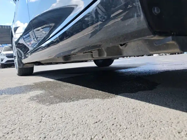 Toyota Avalon — Фото автомобиля 21