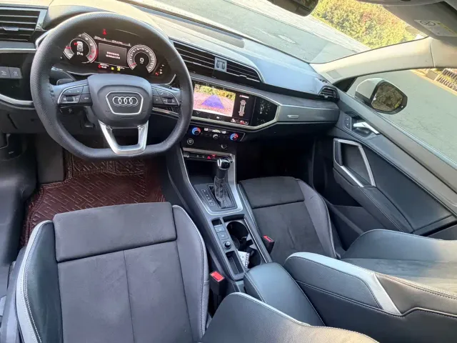 Audi Q3 — Фото автомобиля 23