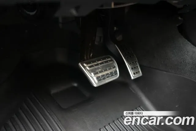 Dodge Ram Pickup — Фото автомобиля 14