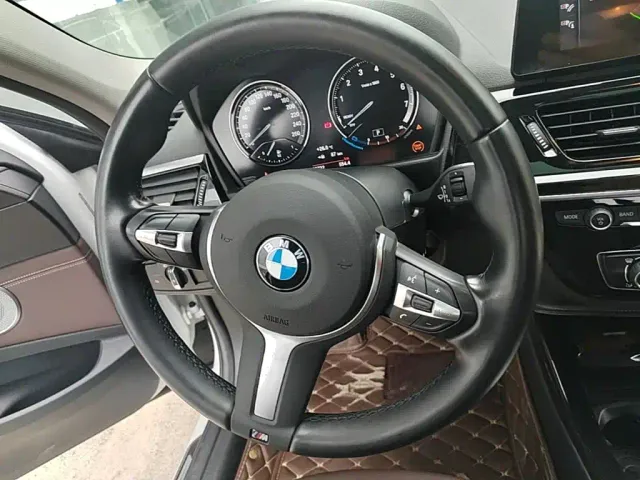 BMW 1 Series — Фото автомобиля 10
