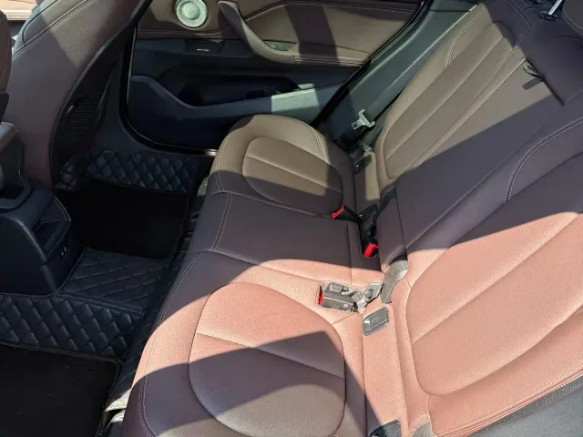 BMW X1 — Фото автомобиля 14