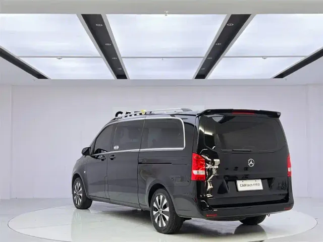 Mercedes-Benz Vito — Фото автомобиля 3