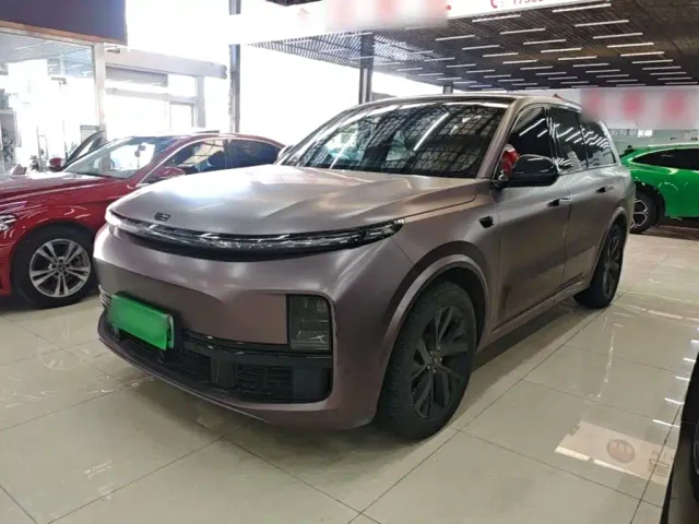 Фотография автомобиля — Li Auto L8
