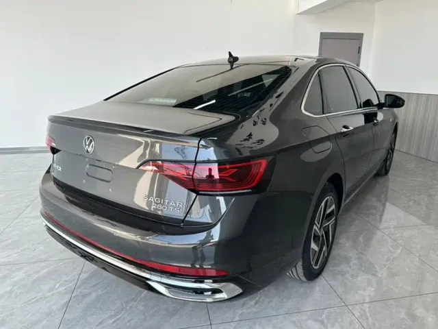Volkswagen Sagitar — Фото автомобиля 4
