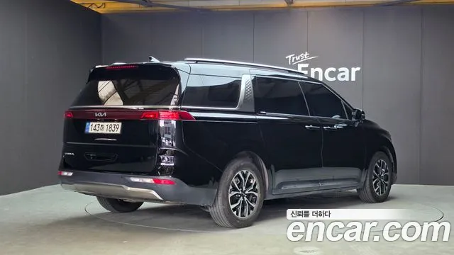 Kia Carnival 4th Gen — Фото автомобиля 2